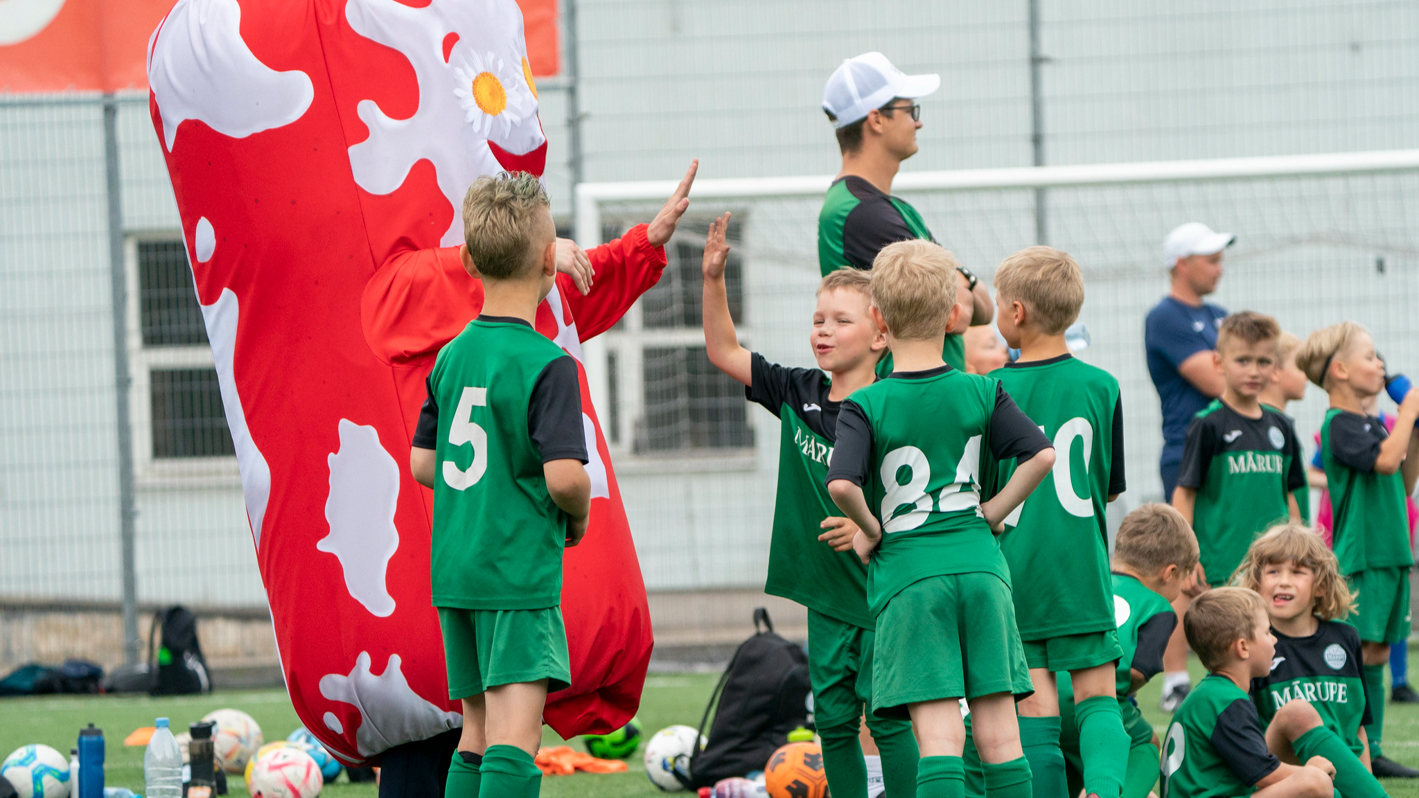Noslēgusies bērnu futbola turnīru sērija “TIO brīvdienu līga”